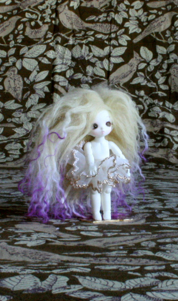 4" mohair wig